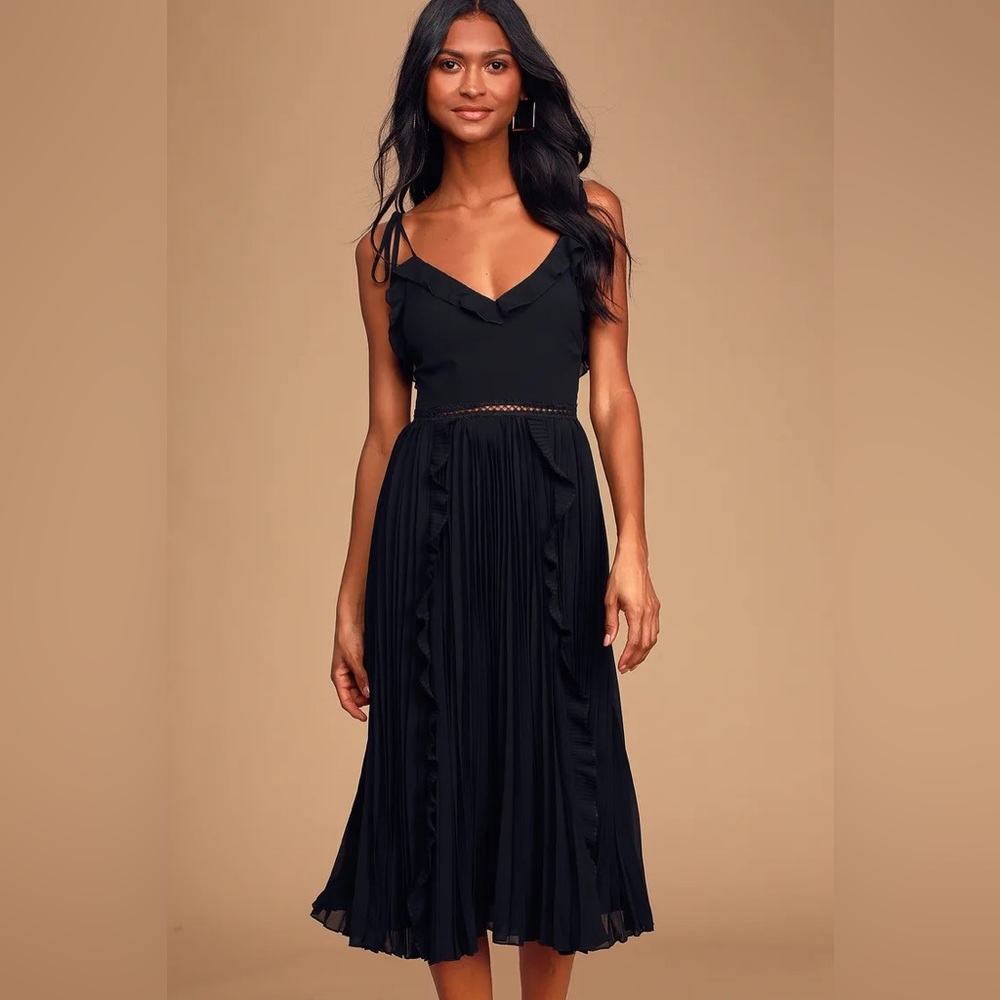LULUs black romantic ruffle dress midi